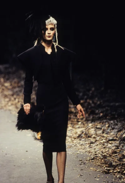 Look 25